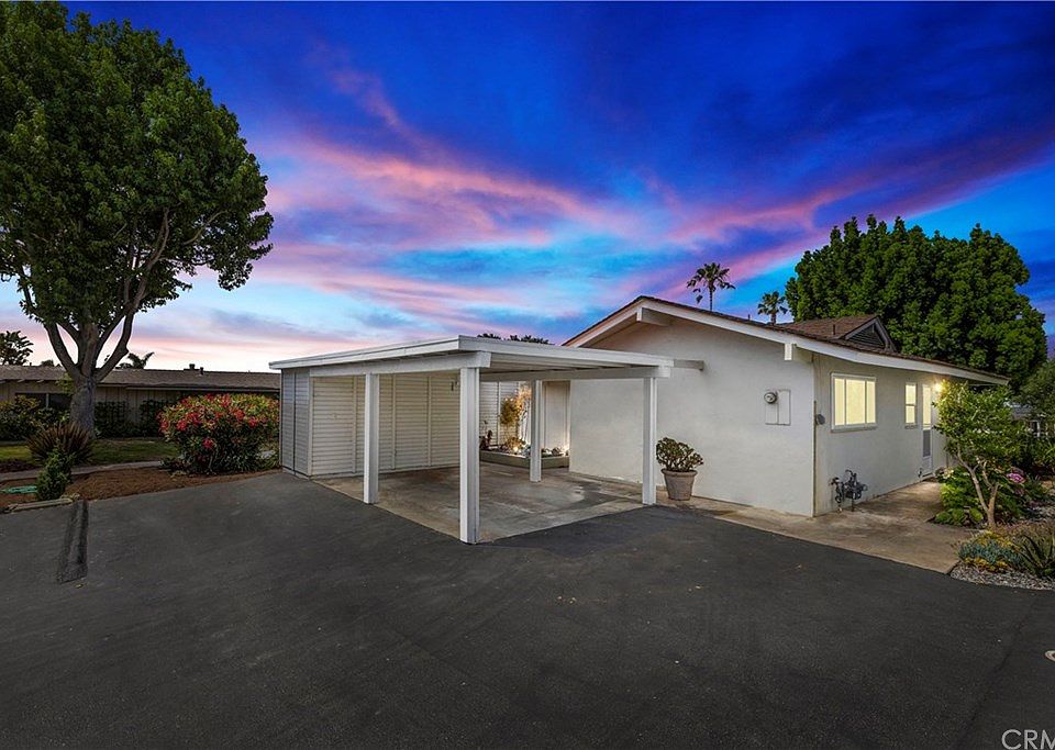 1st image of 721 E Solana Cir