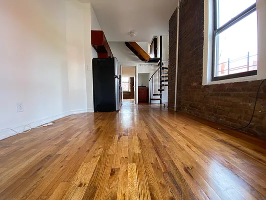 Rented by The Downtown LLC | media 10