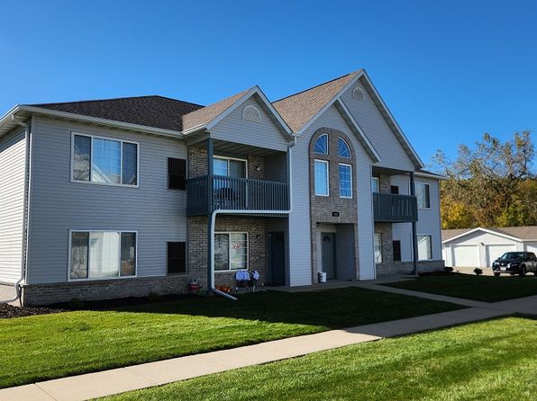 906 Fox Creek Dr APT 4