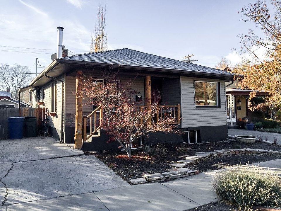 1st image of 526 E Ramona Ave