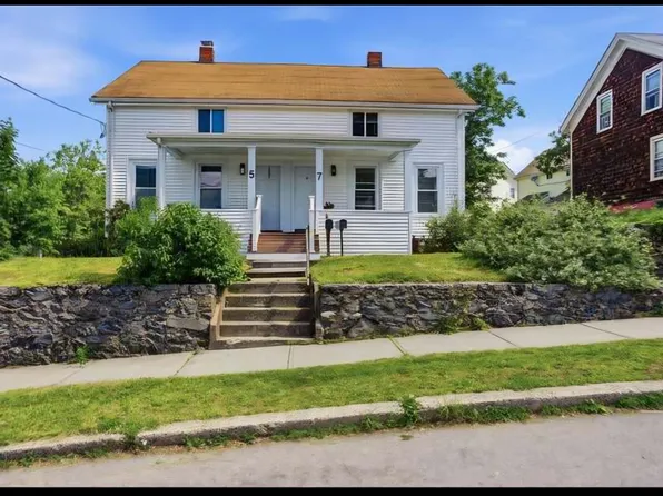 7 Nelson St, Rumford, RI 02916