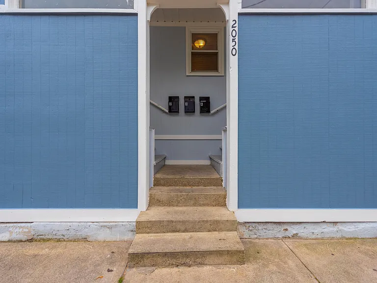 2050 Robin St #2 — Photo 5