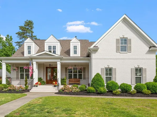 149 Lolliberry Dr, Holly Springs, NC 27540