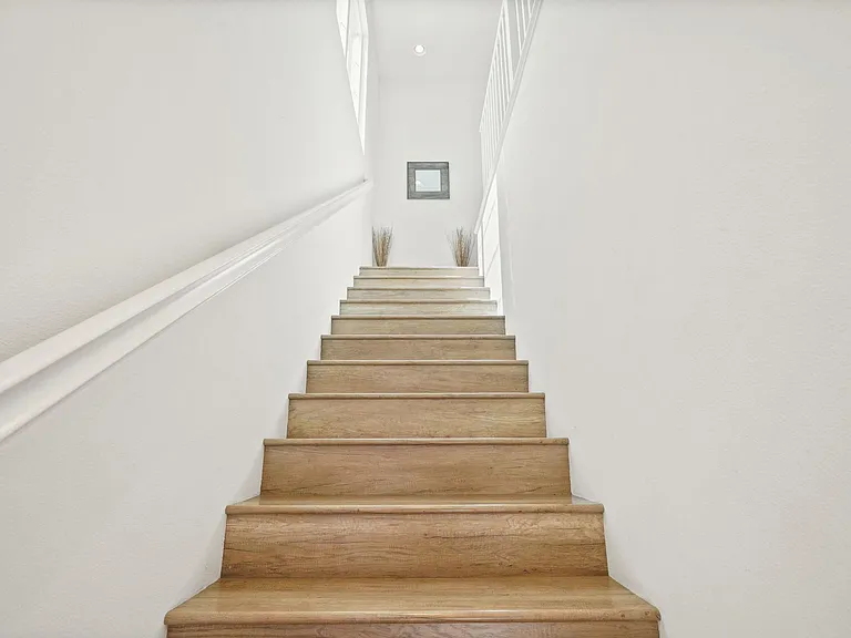 private stairs