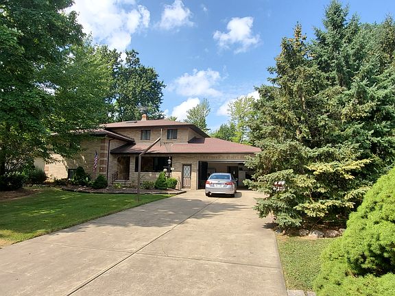 2nd image of 486 Locklie Dr