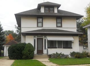 354 Furnace St, Mayville, WI 53050