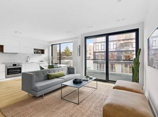 141 Green St #5, Brooklyn, NY 11222