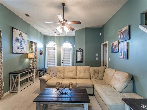 5th image of 10293 Cottage Oaks Dr