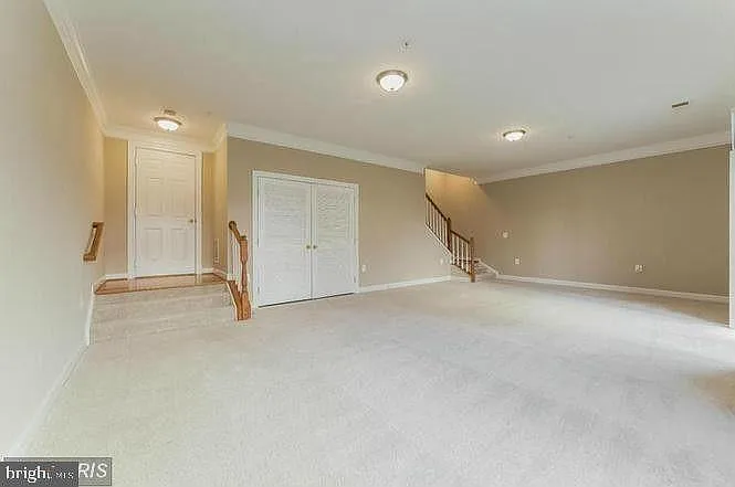 2462 Curie Ct — Photo 16
