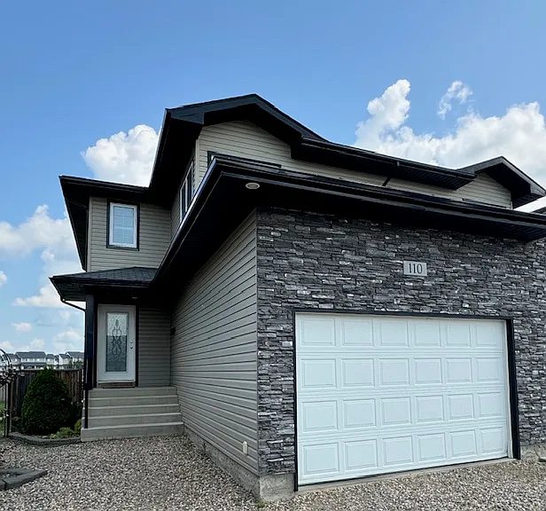 110 Meadowlark Park — Photo 1