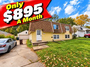 5840 Haag Rd #1/2, Lansing, MI 48911
