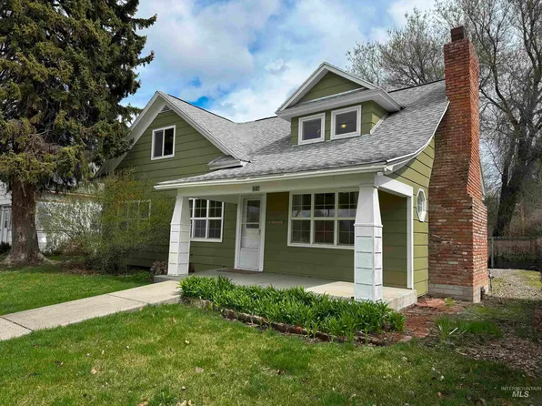 440 E 4th St, Weiser, ID 83672