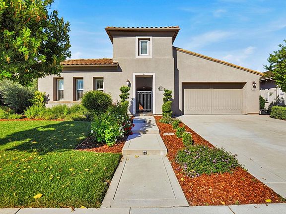 2nd image of 15120 La Alameda Dr