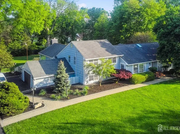 109 Haywood Ave, Piscataway, NJ 08854