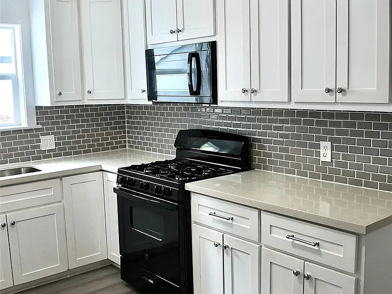 3618 Mainer St — Photo 10