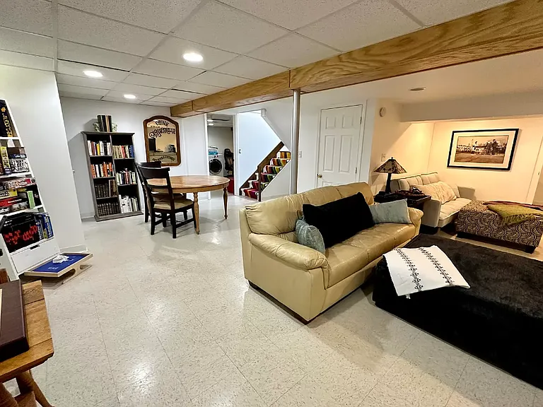 3722 Cavalier Dr — Photo 18