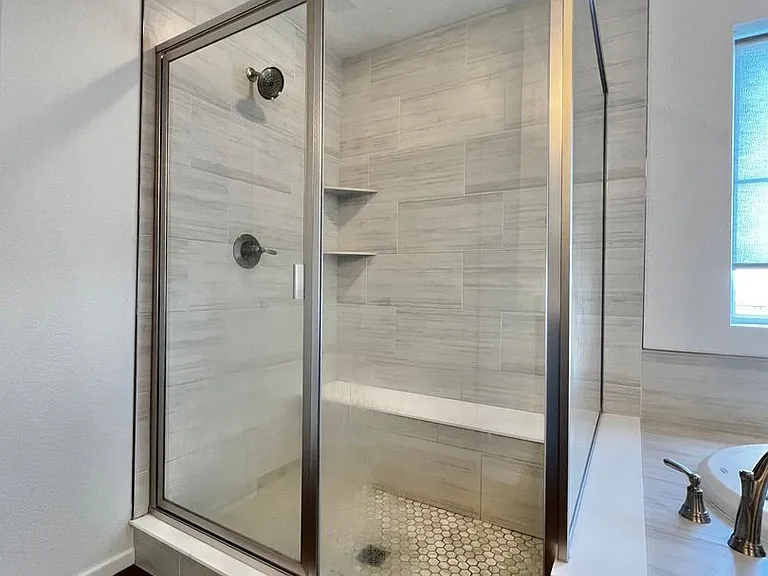 5636 Bay Hill Dr — Photo 37