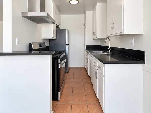 1159 N Curson Ave APT 11, Los Angeles, CA 90046