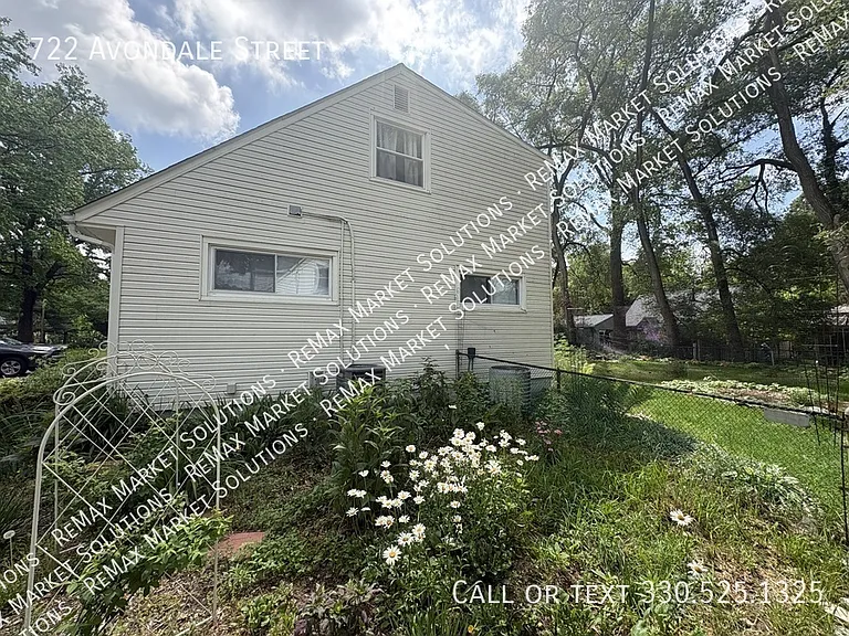 722 Avondale St — Photo 22