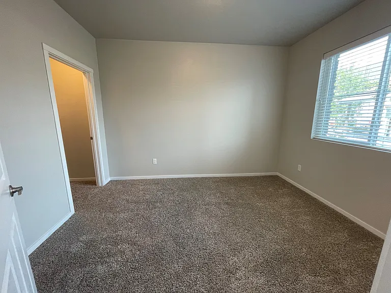 Tree Valley Village Apartments — Photo 64