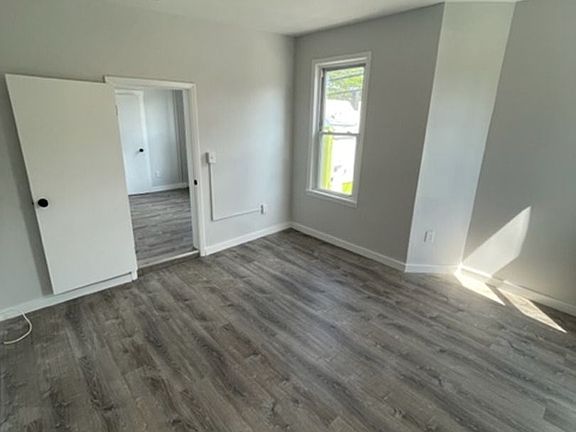 4th image of 126 Center St APT 5