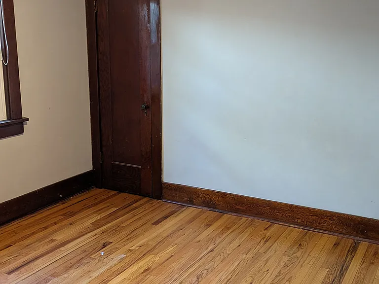 2222 S Lincoln St — Photo 9