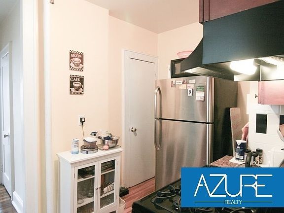 4th image of 21-67 27th St #Dd2