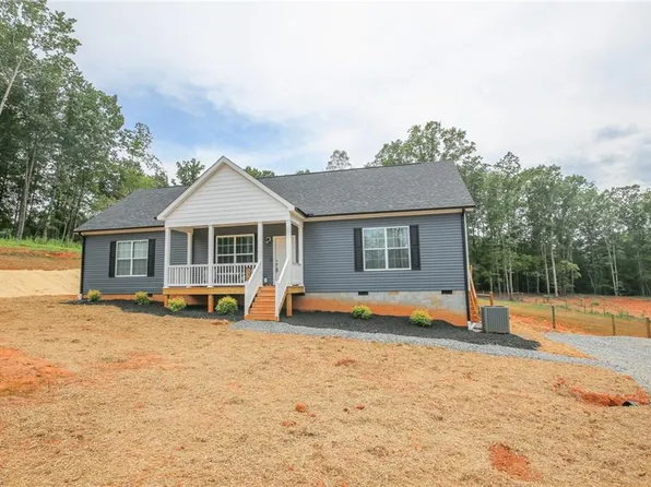 630 John Scott Rd, Pinnacle, NC 27043