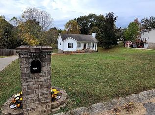 1139 Bateman Ct, Chapmansboro, TN 37035