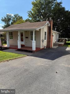 20 Geiser Ave, Waynesboro, PA, 17268