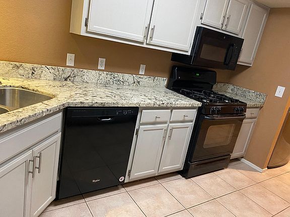 More on kitchen