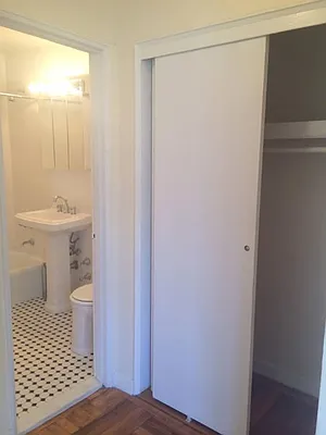 Rented by Living New York | media 48