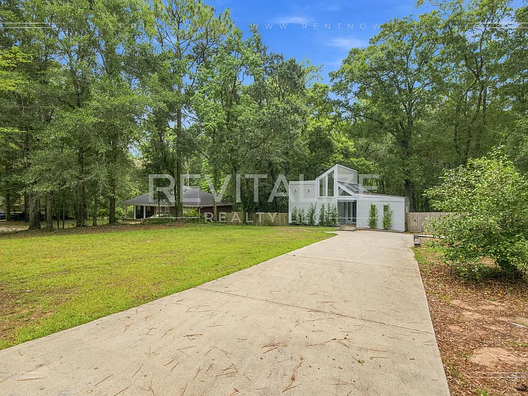 2739 Knollwood Dr — Photo 41