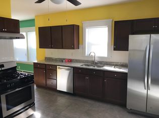 106 Carrington Ave #1, Providence, RI 02906