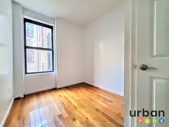 4th image of 2516 Bedford Ave #3J