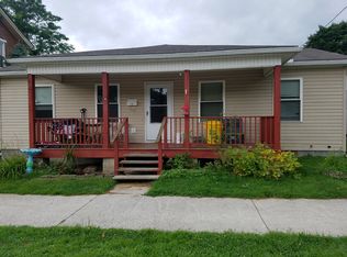 117 W Water St, Mount Union, PA 17066