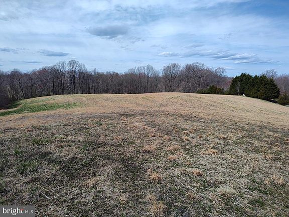 4th image of 15226 Croom Rd