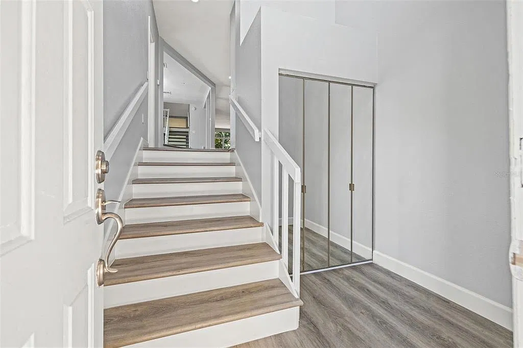 4 bed, 3.5 bath, 2970 sqft, $4,600 — Photo 3