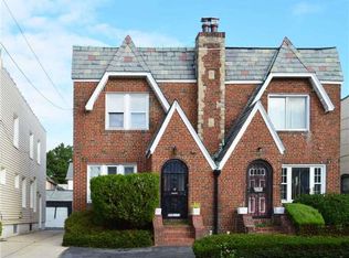 20517 111th Rd, Jamaica, NY 11412