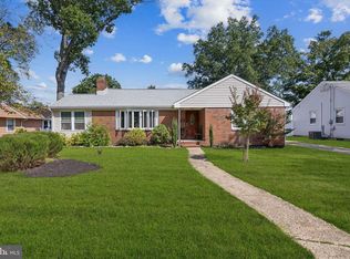 360 Station Rd, Roebling, NJ 08554