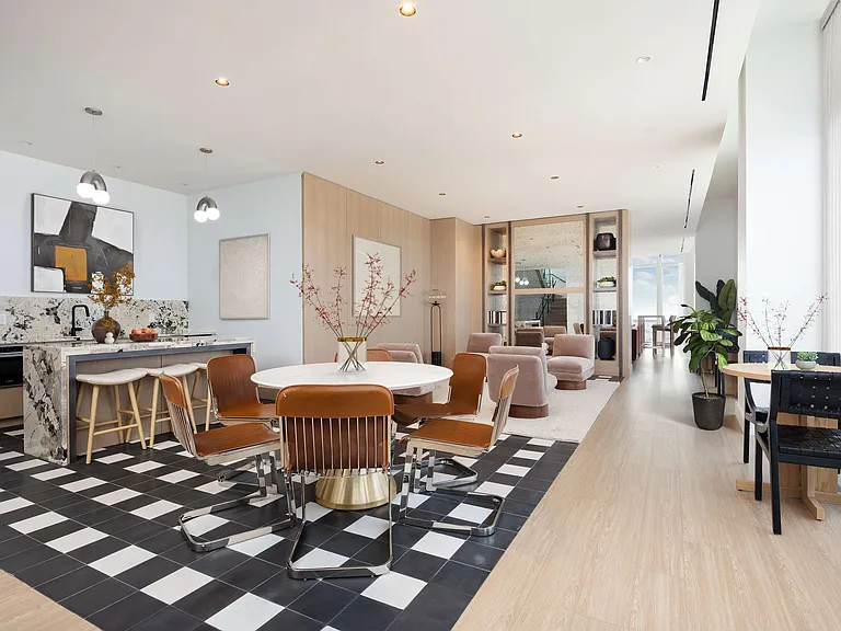 425 Summit Ave — Photo 13