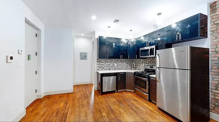 Rented by Bedford And Dean LLC | media 37