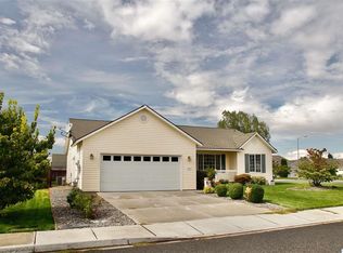 5016 Oxford Ln, Pasco, WA