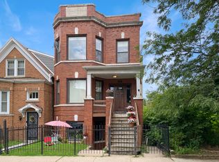2054 N Whipple St, Chicago, IL 60647