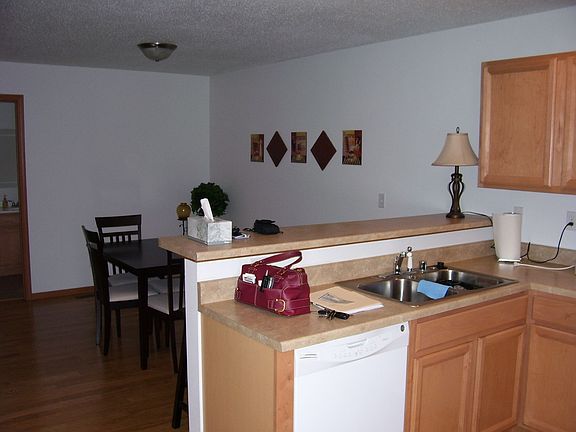 Breakfast bar