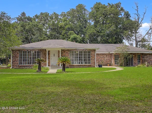 16066 Landon Rd, Gulfport, MS 39503