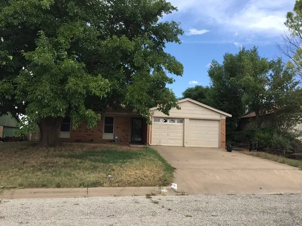 4114 Eastridge Dr, Snyder, TX 79549