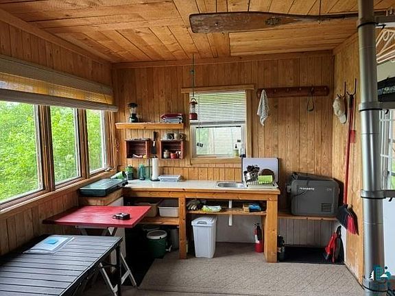 3rd image of 113 Winter Wren Rd
