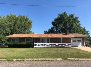 805 W Woodlawn Ave, Danville, IL 61832