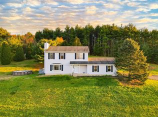 1398 Pennell Rd, Brodheadsville, PA 18322